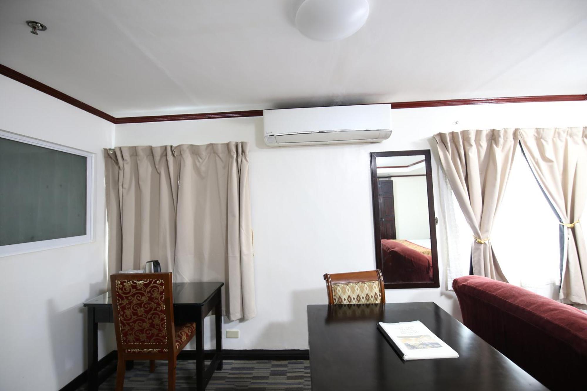 Hotel Asia Cebu Exterior photo